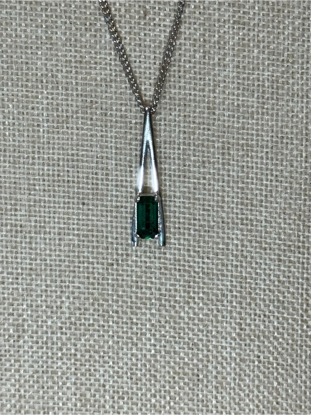 Avon green everyday