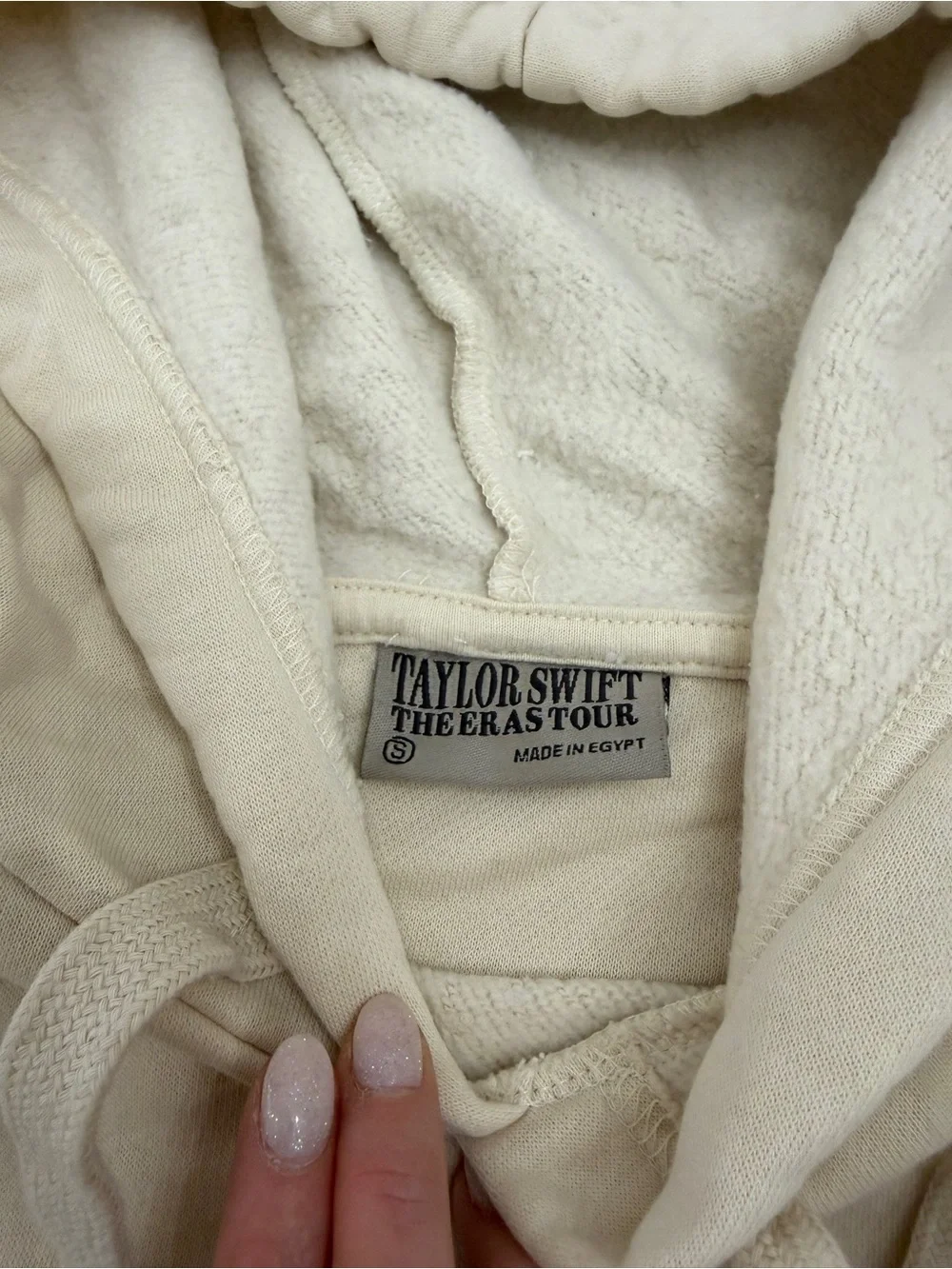 Taylor Swift soft cream