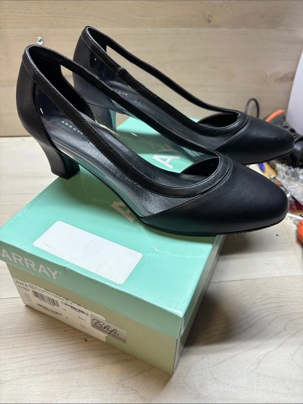 Array classic black