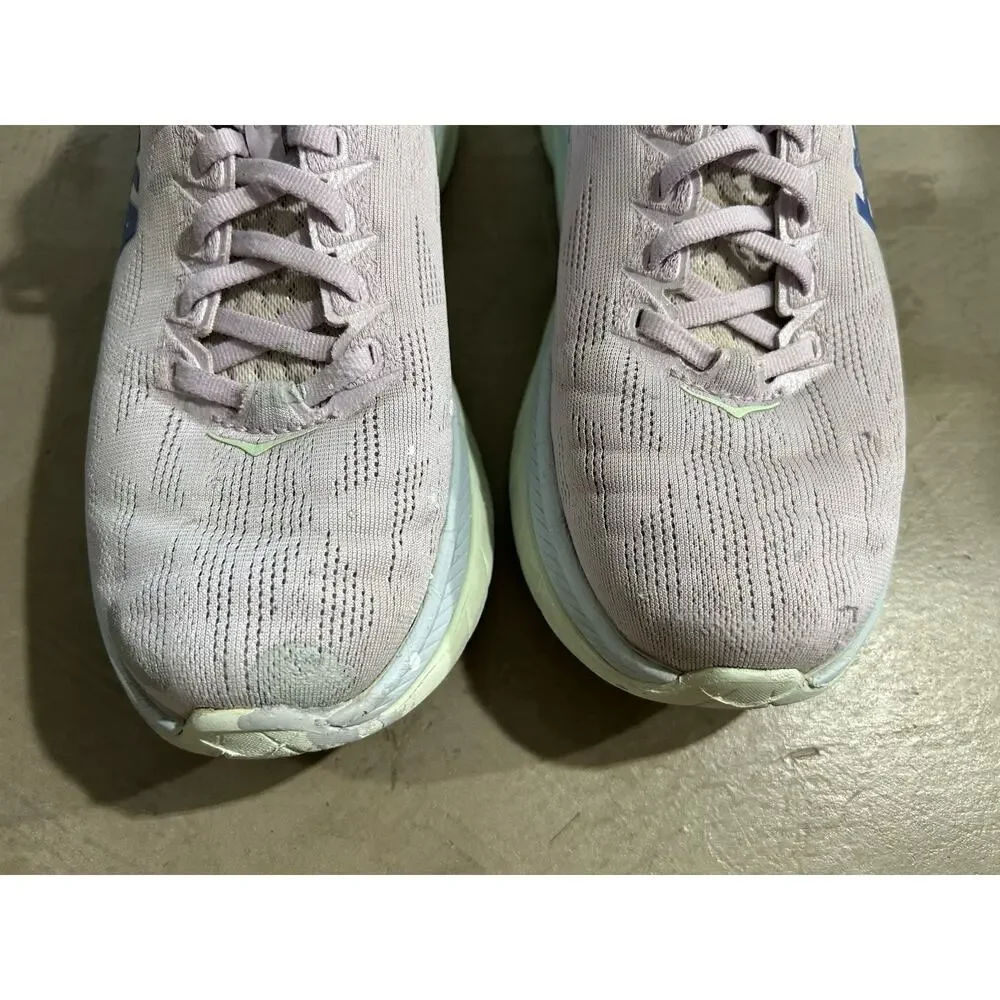 Hoka One One hoka one