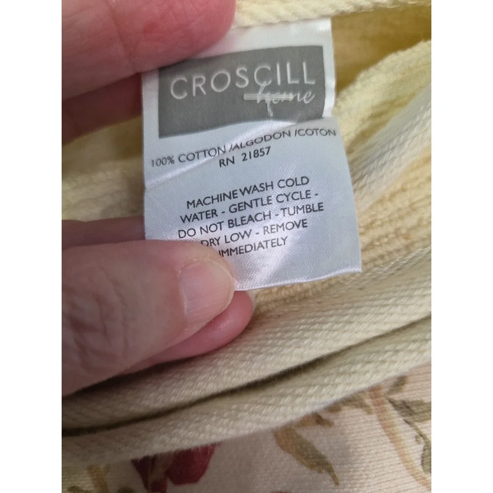 Croscill vintage bath