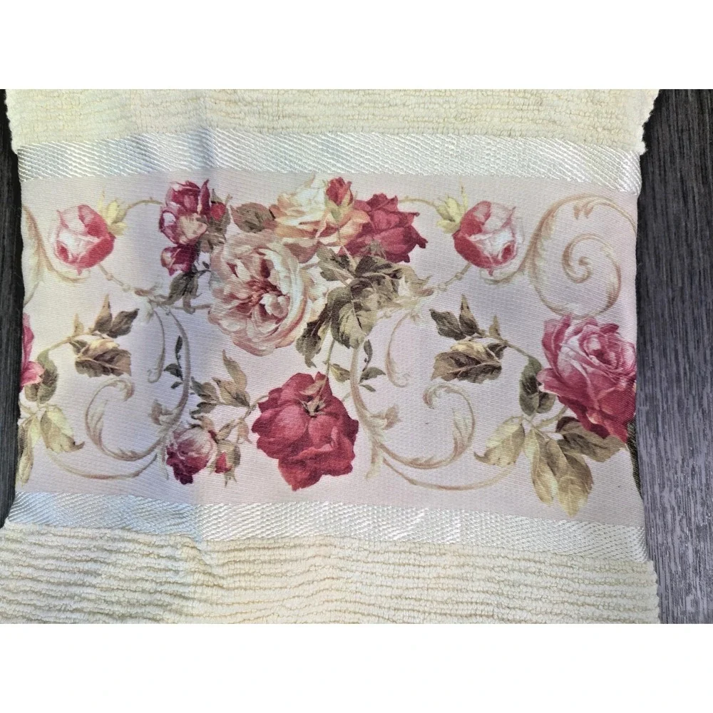 Croscill vintage bath