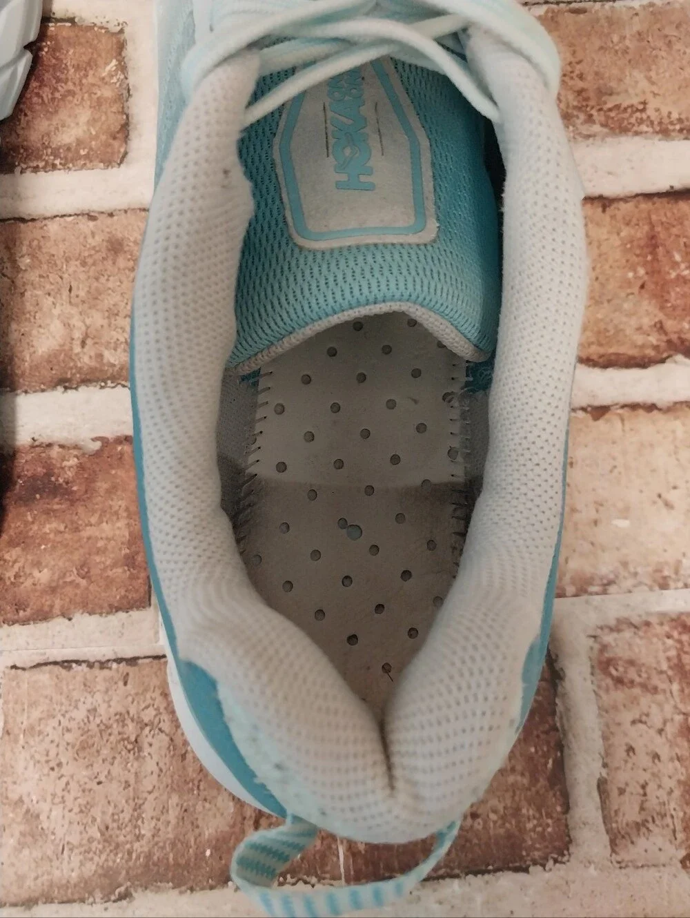 Hoka One One pre owned