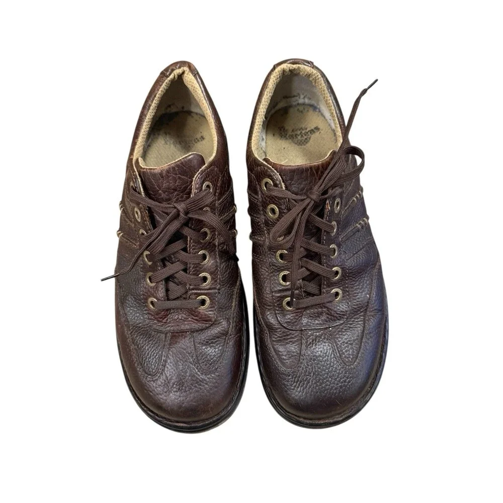 Dr. Martens product pair