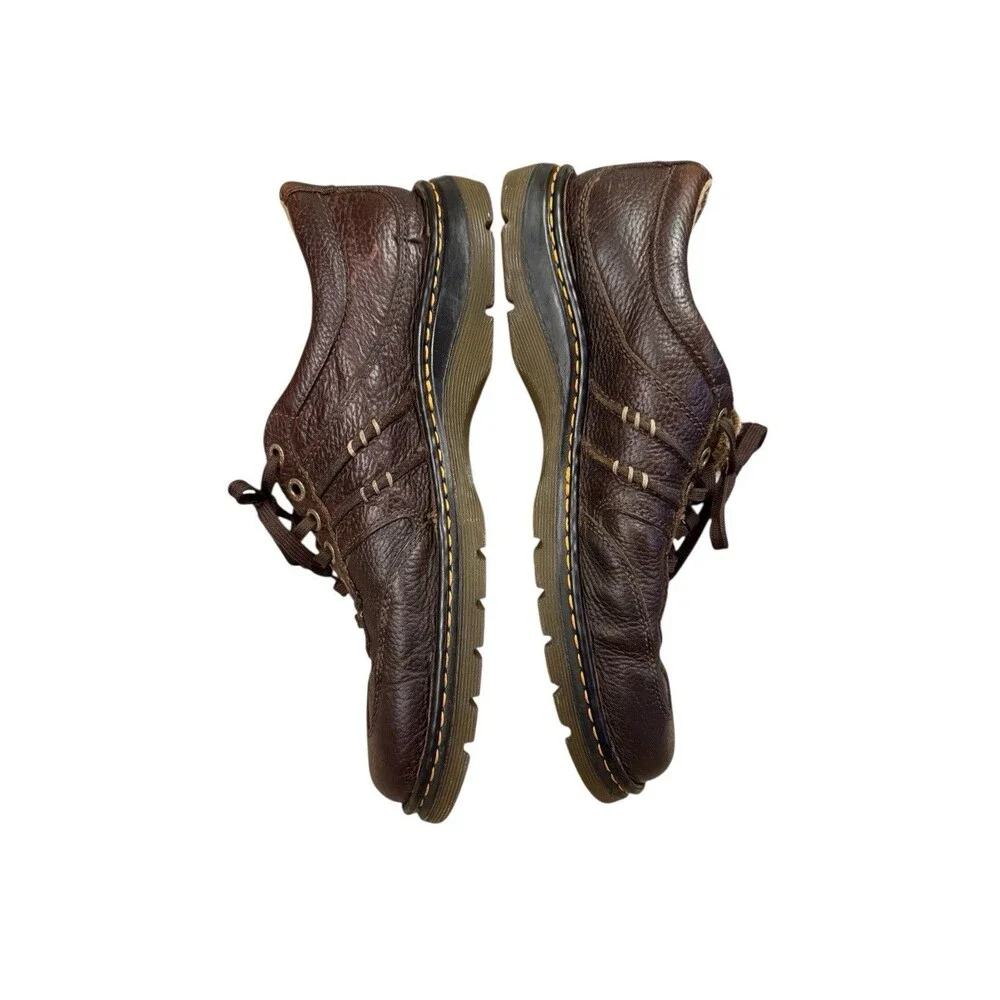 Dr. Martens product pair