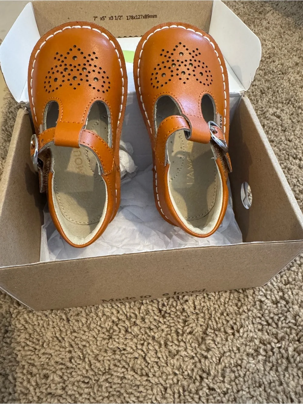L'Amour Girls Mary Jane Dress Shoes in Cognac Orange