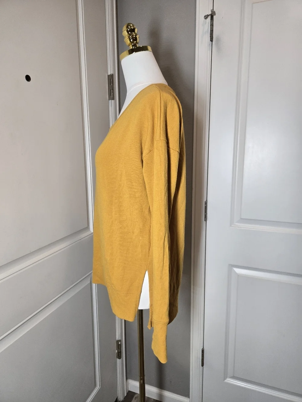90 Degree by Reflex Mustard Yellow Women's Size Small Fleece Pullover Sweatshirt