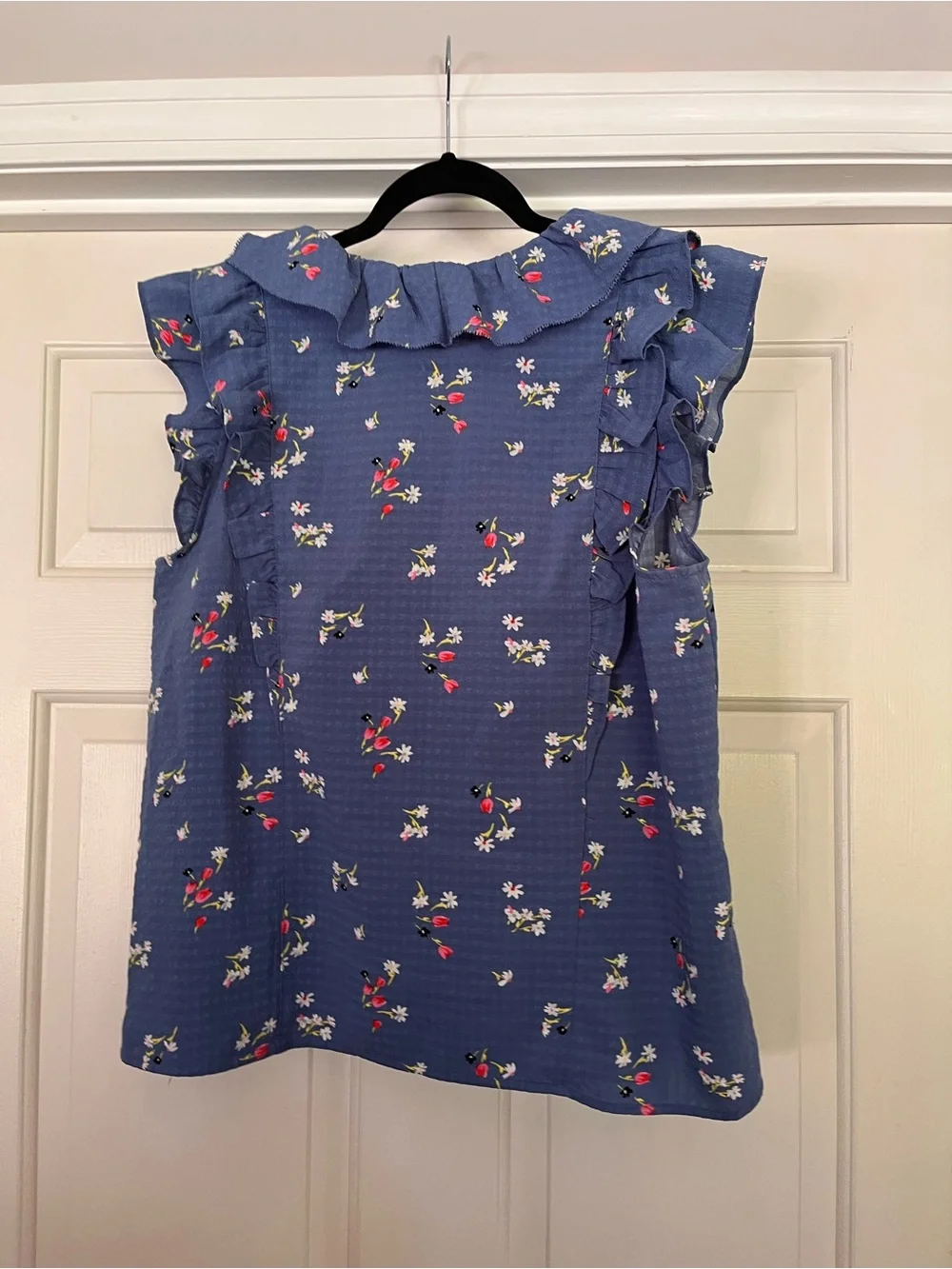 LOFT sleeveless top