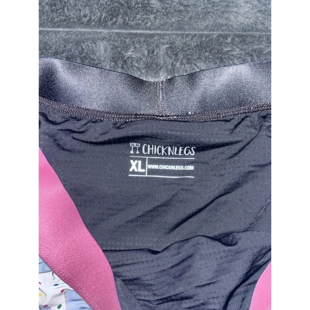 ChicknLegs Animal Cracker Youth Shorts Size XL