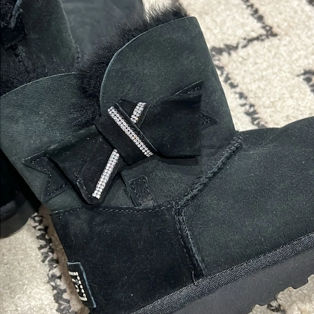 UGG keep your