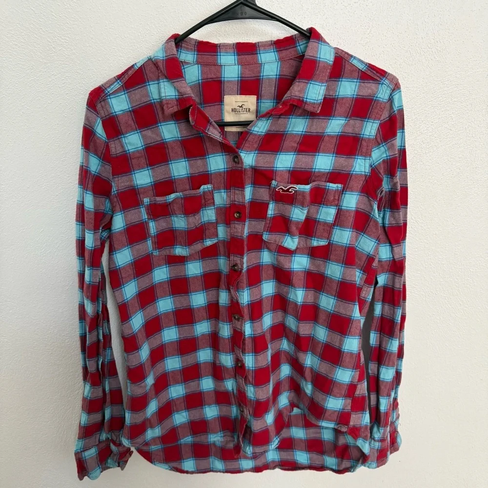 Hollister plaid button