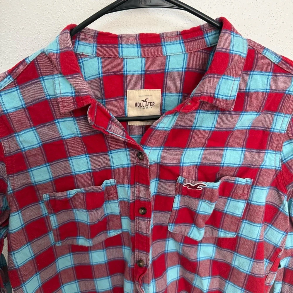 Hollister plaid button