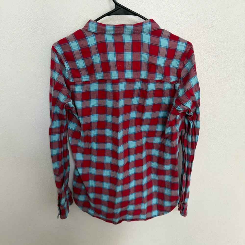 Hollister plaid button