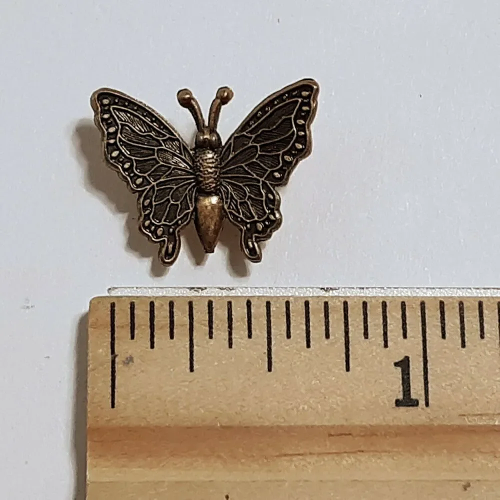N/A pre owned insect