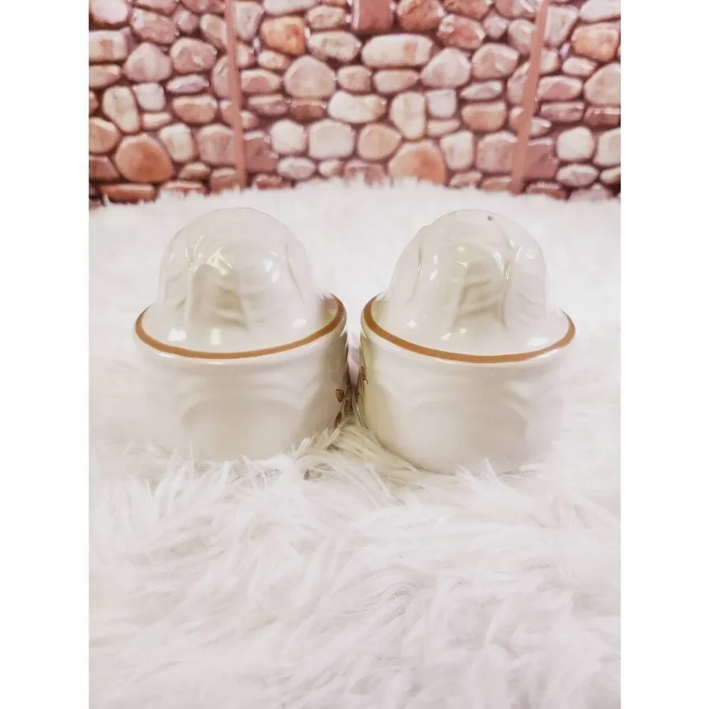 Vintage Stoneware cordella burnet salt and pepper shakers