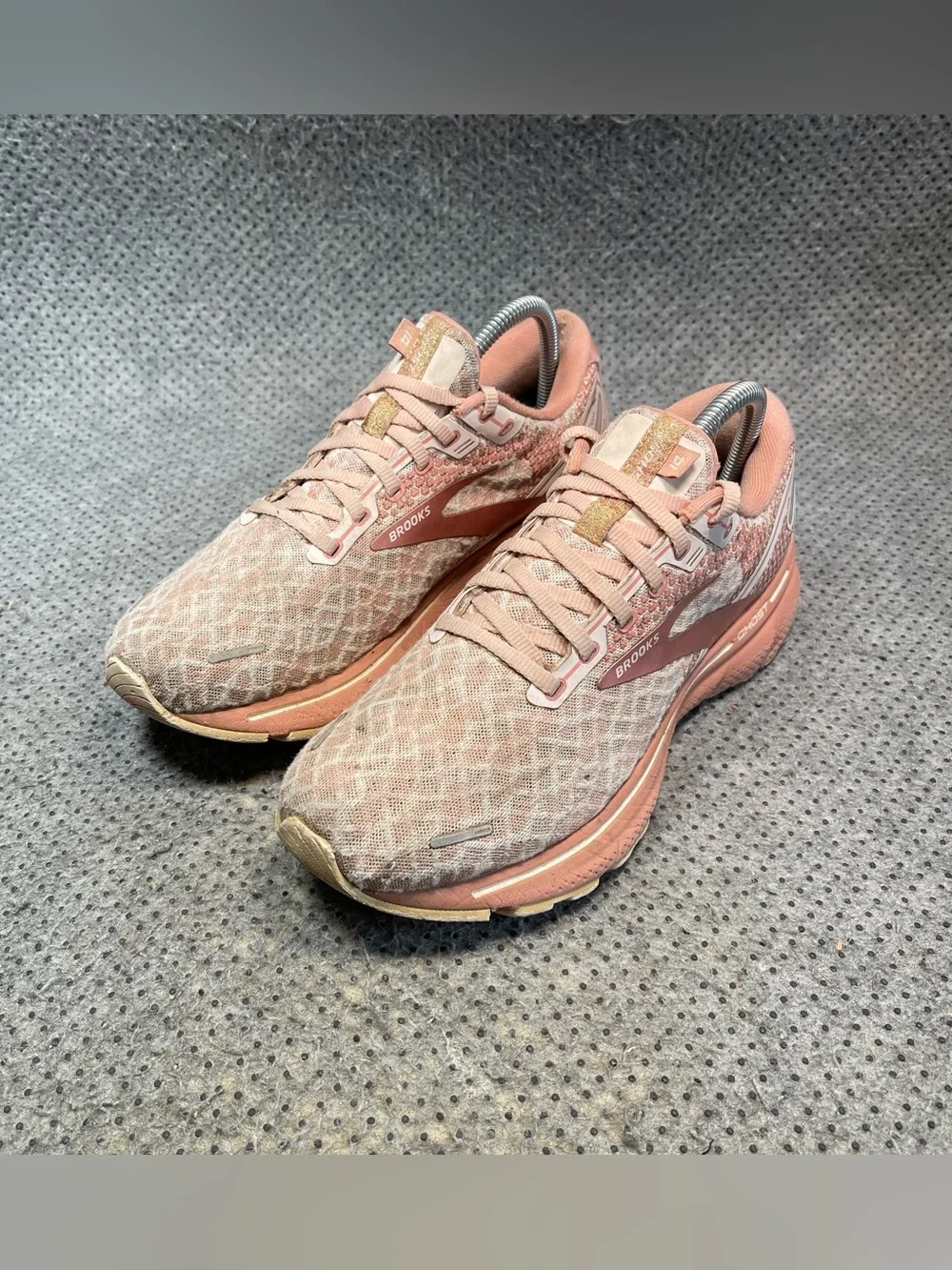 Brooks ghost 14