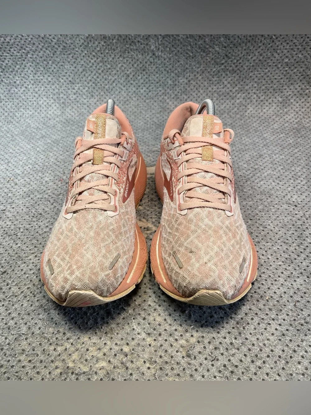 Brooks ghost 14
