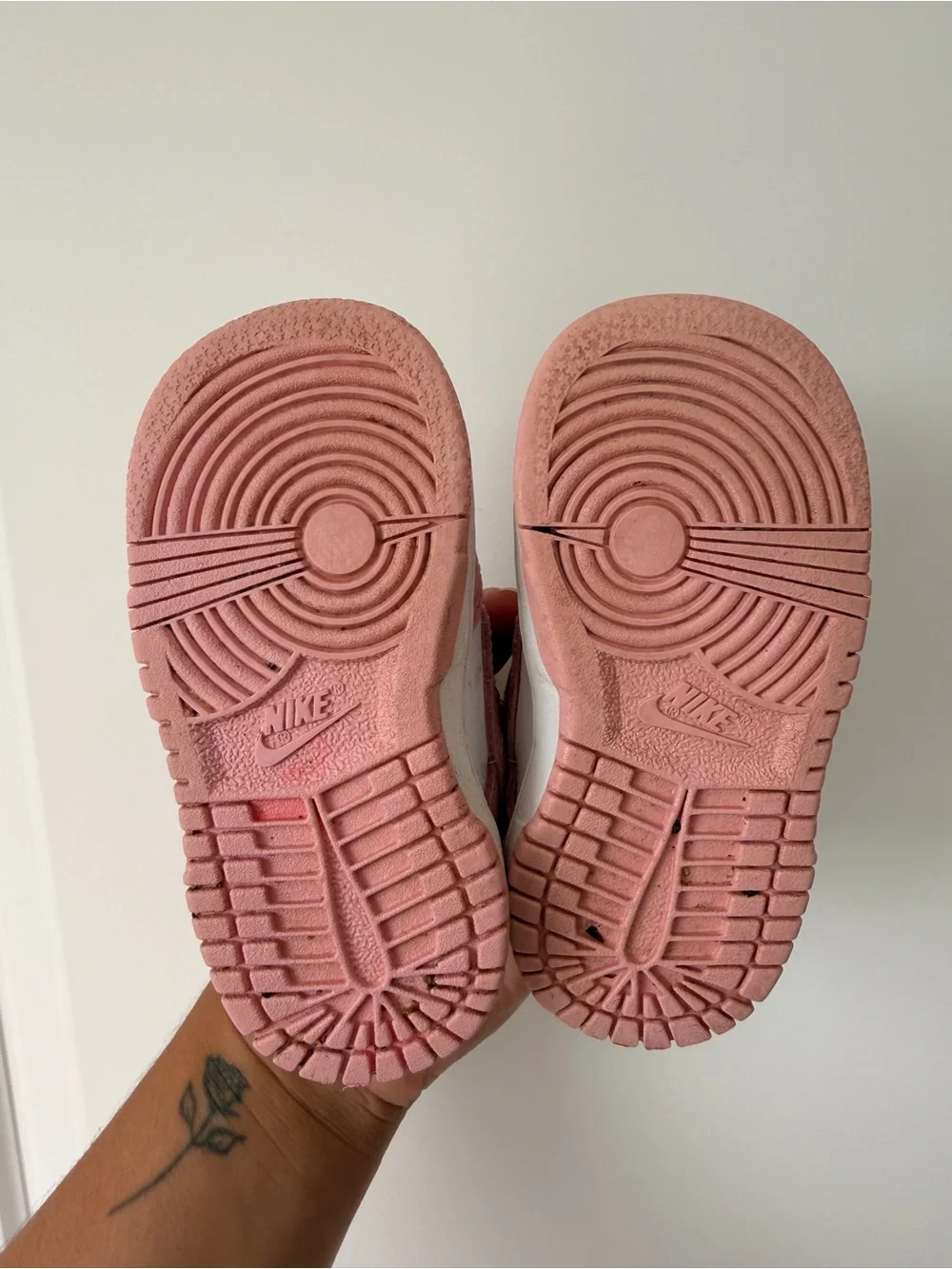 Nike sneakers outsole collar