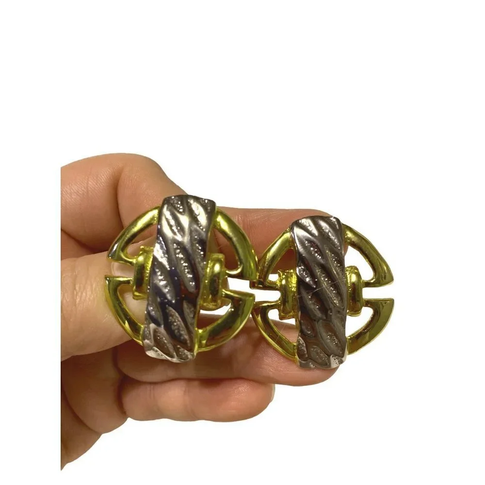 Vintage clip earrings