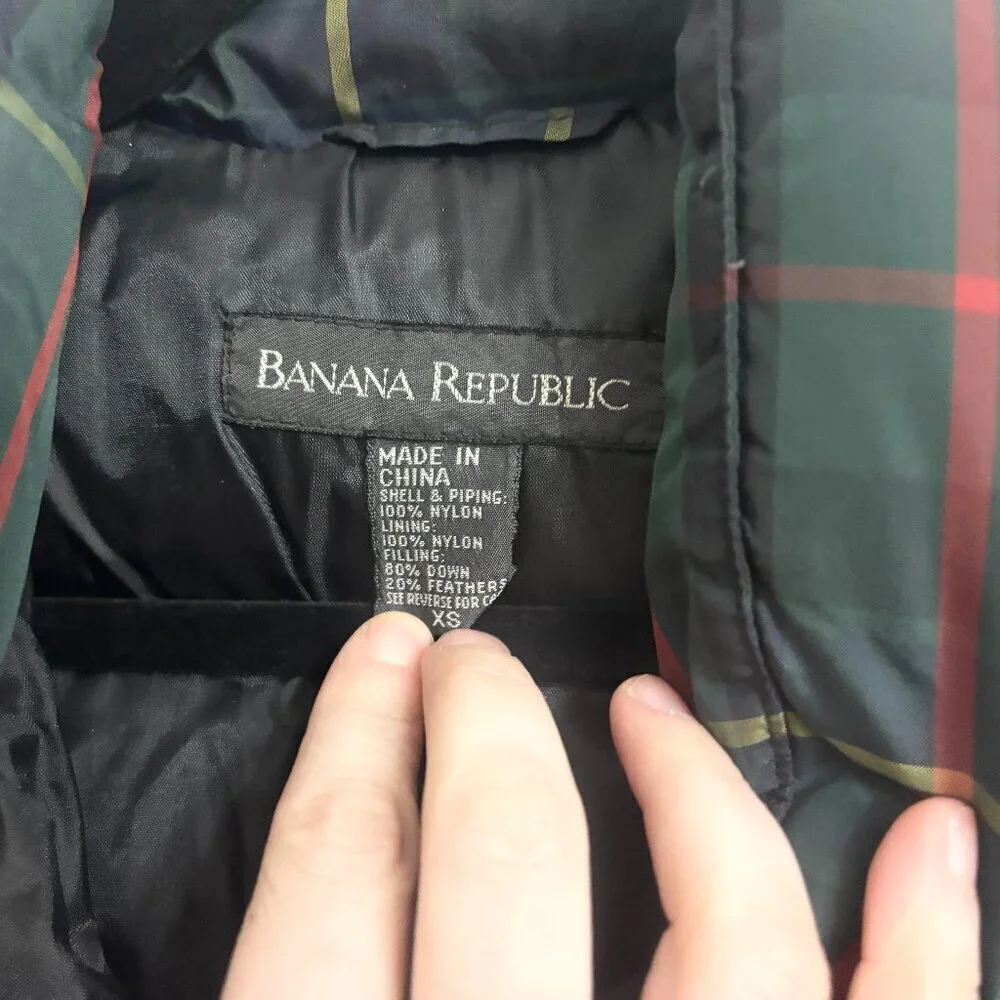 Banana Republic brand banana