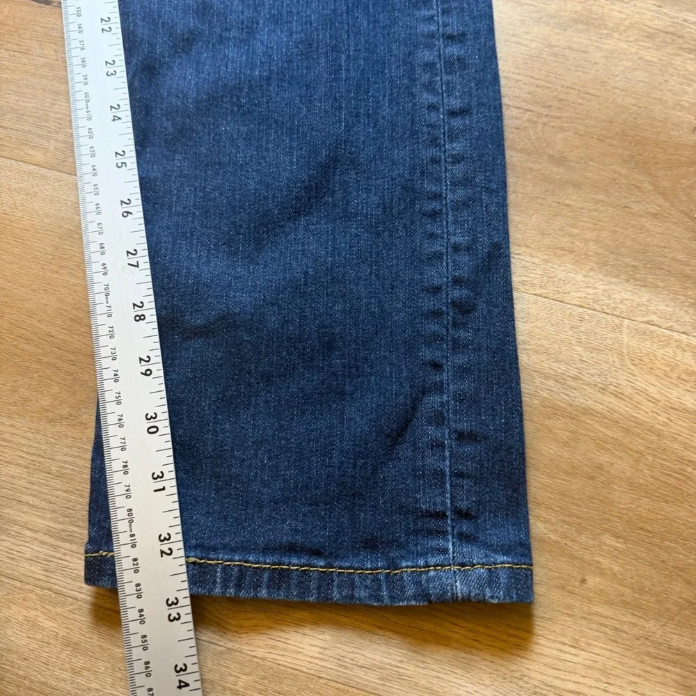 Levis levi 513