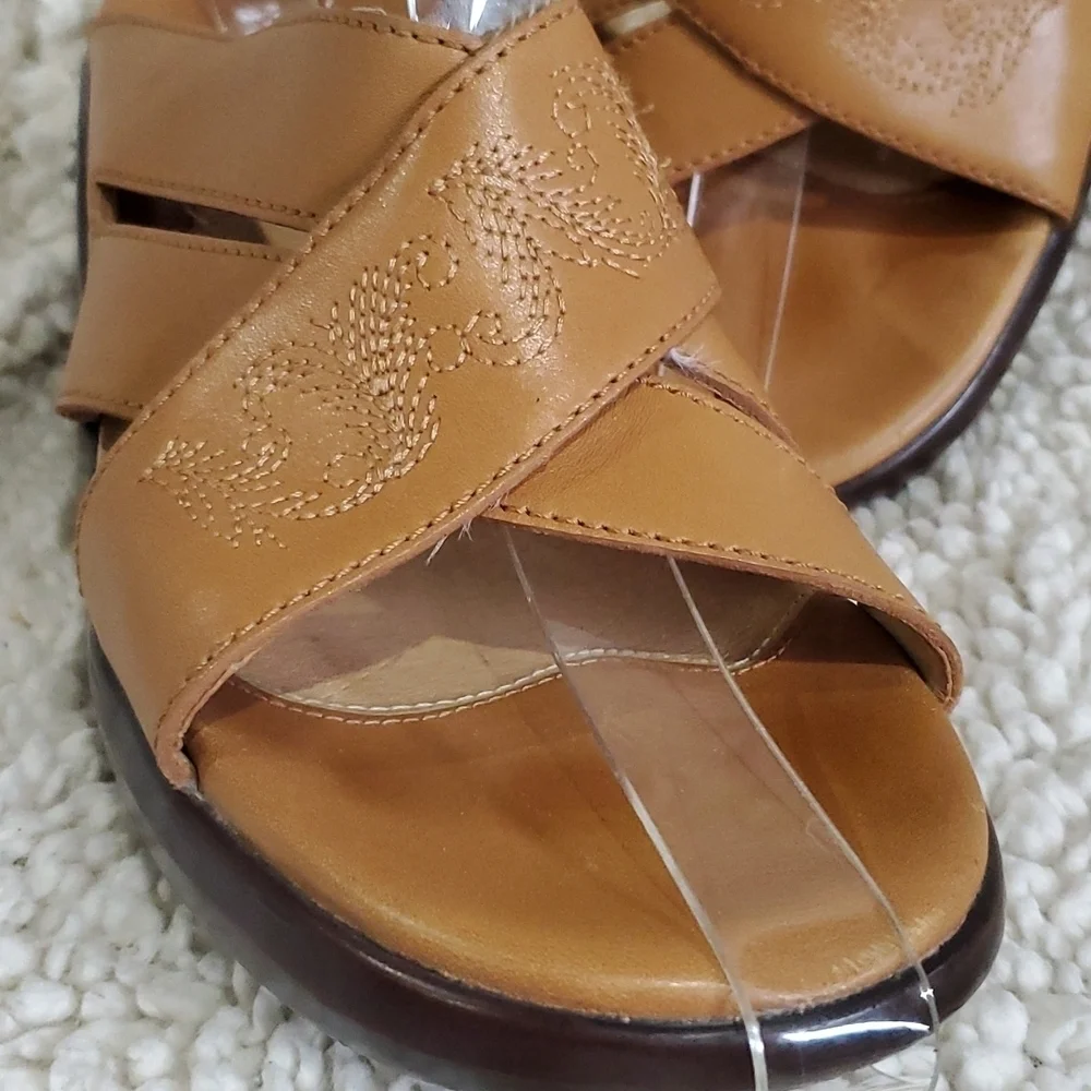 Ariat excellent little