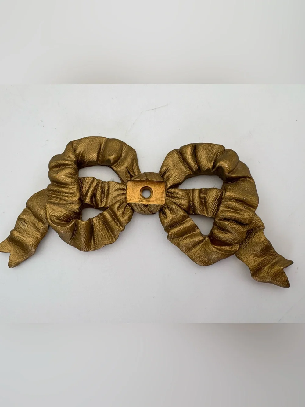 N/A decorative gold