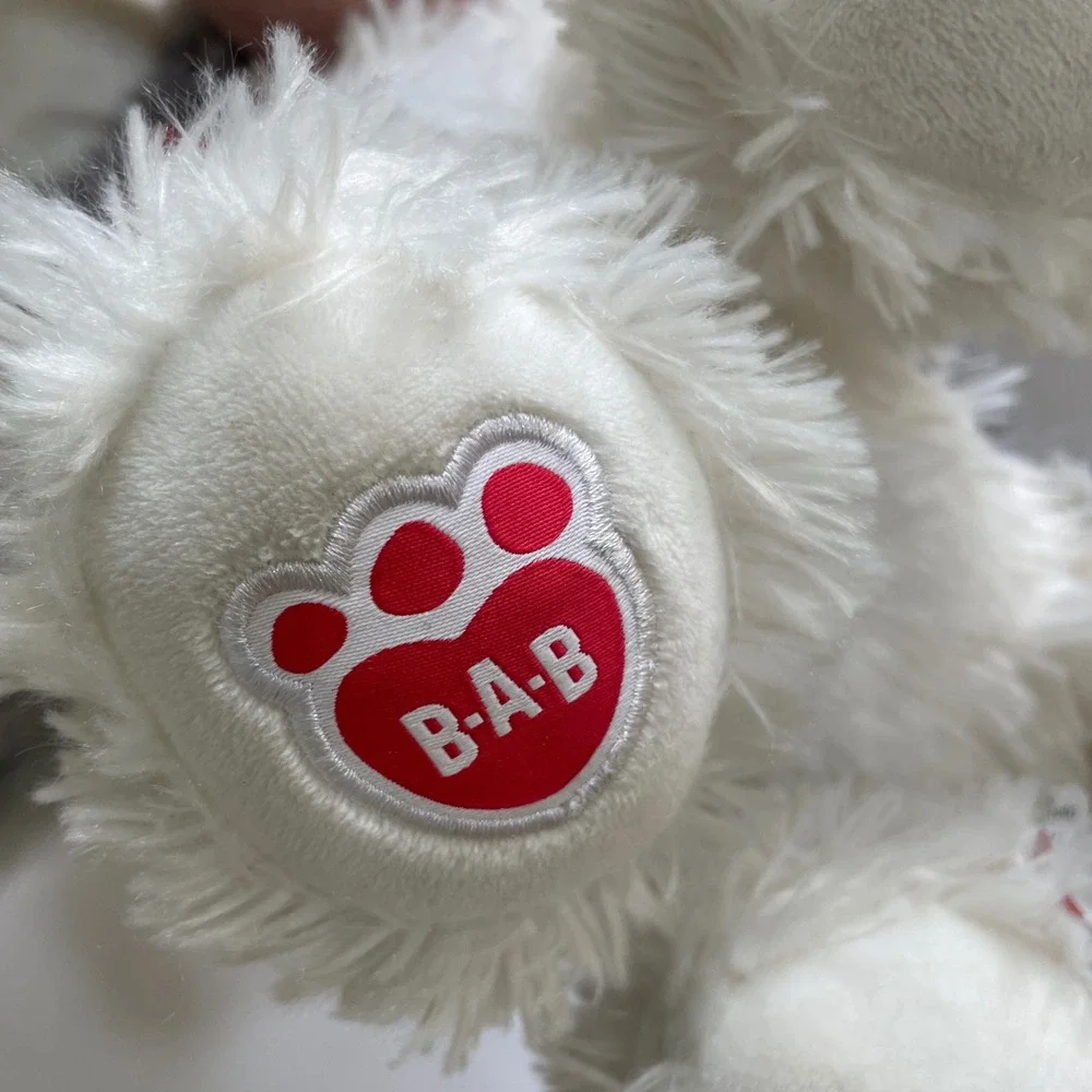 Build-A-Bear excellent build