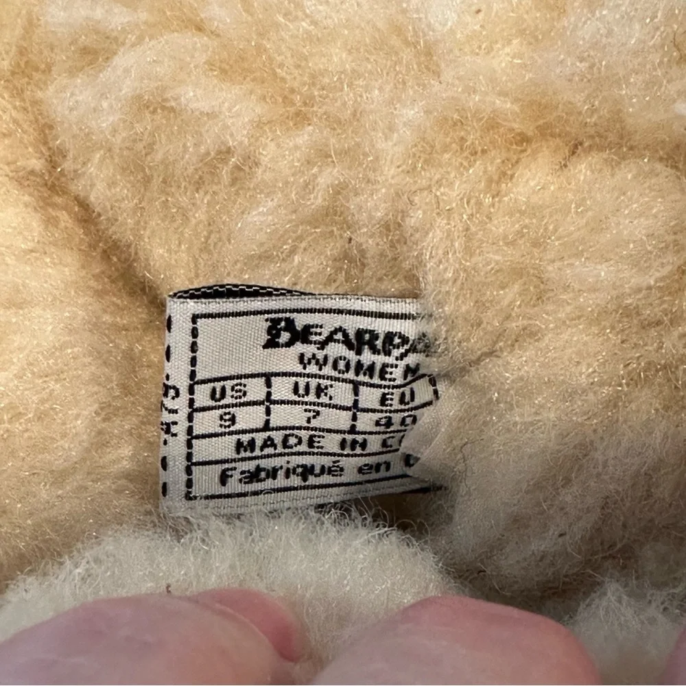 BearPaw tpr comfortable back