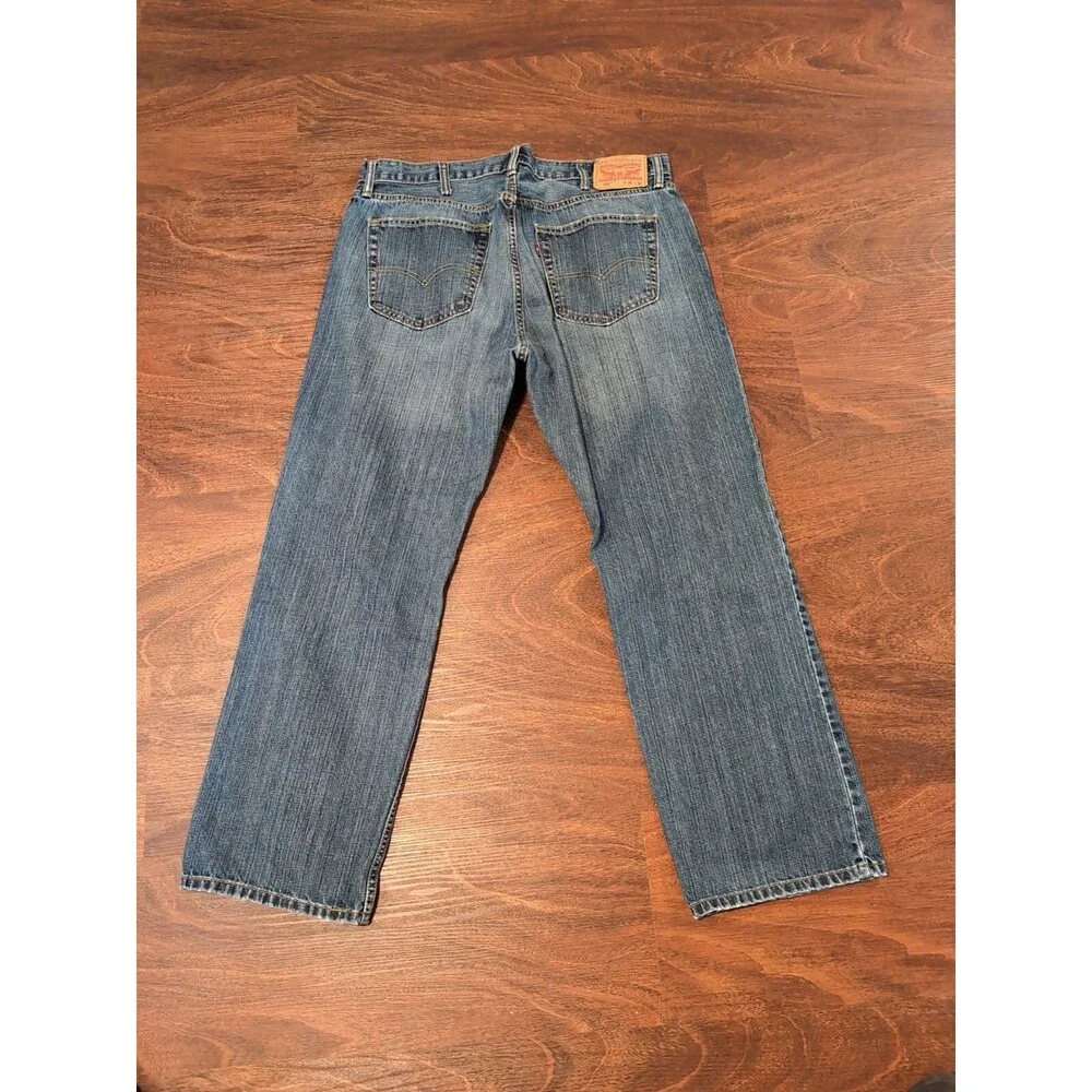 Levis levi 559