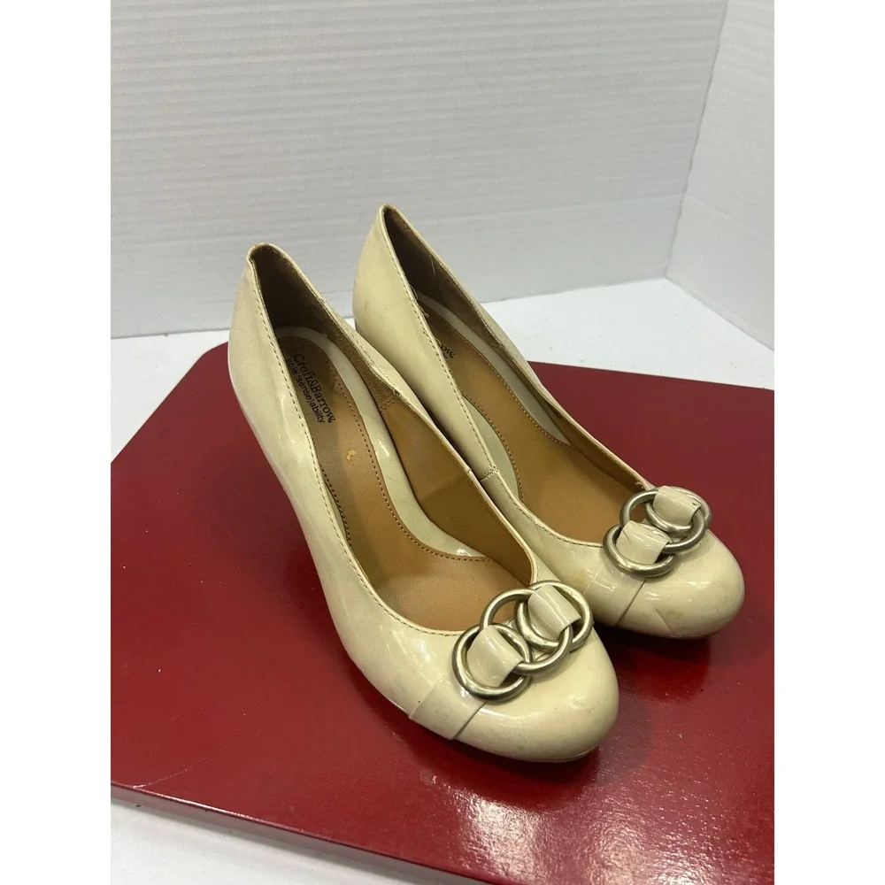 Croft Barrow Patent Pumps 6 Ivory Buckle Heel Career Office Professional Classic