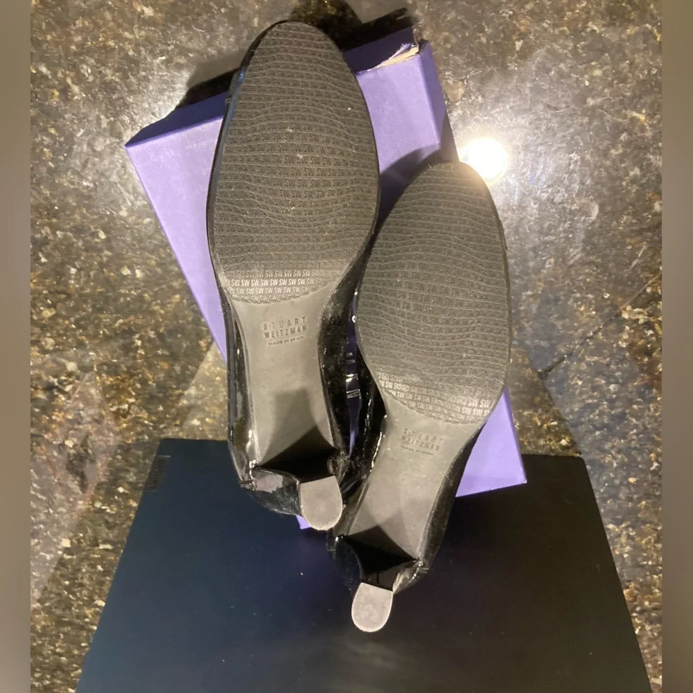 Stuart Weitzman ✨✨host pick✨✨