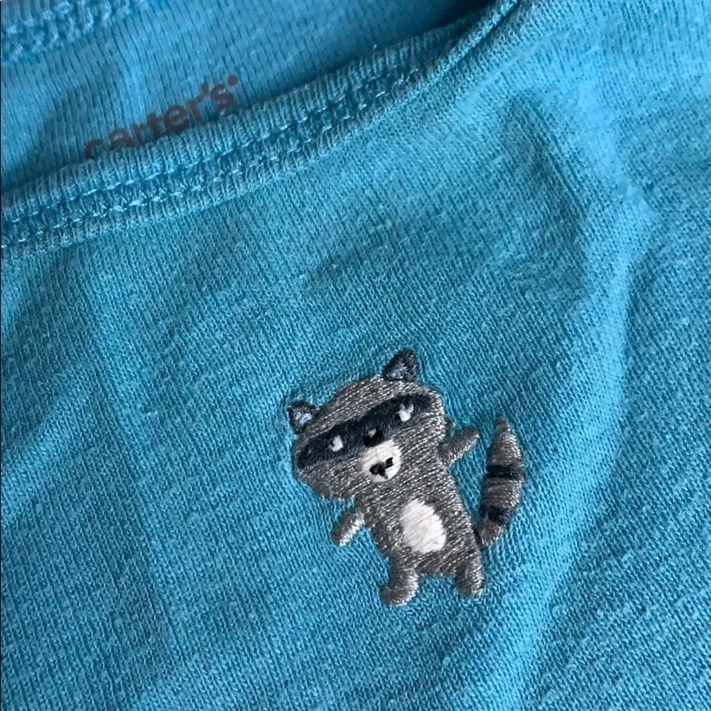 Carter’s 2 Neutral Tone Onesie Bodysuits Animal baby boy bundle 9 months