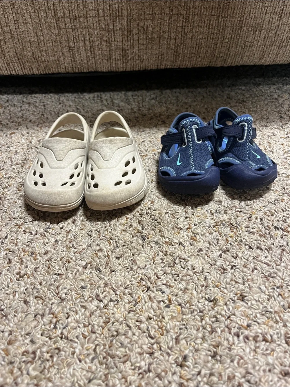 Nike kids navy