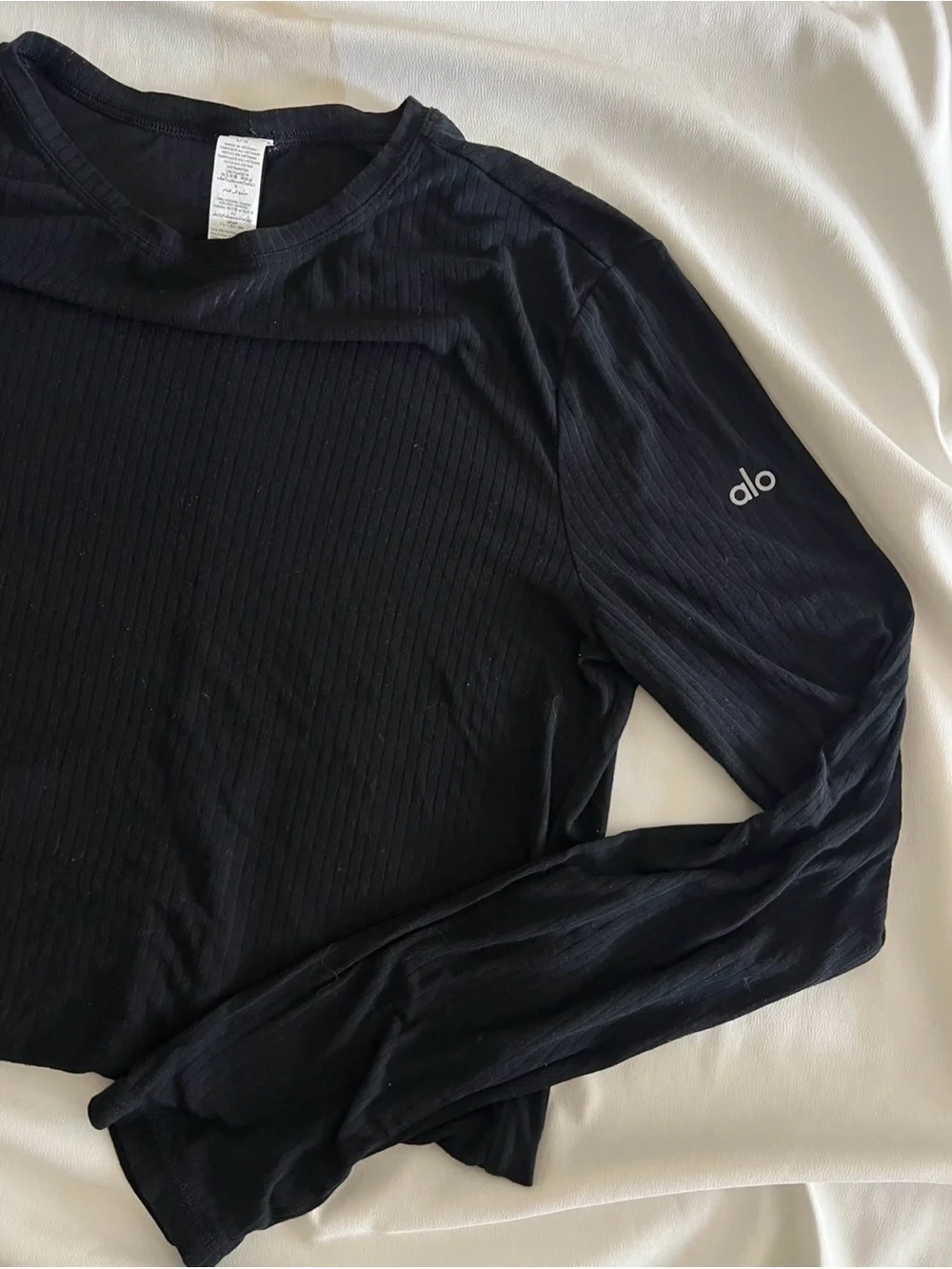 Alo Yoga Black Ribbed Longsleeve ✨🤍