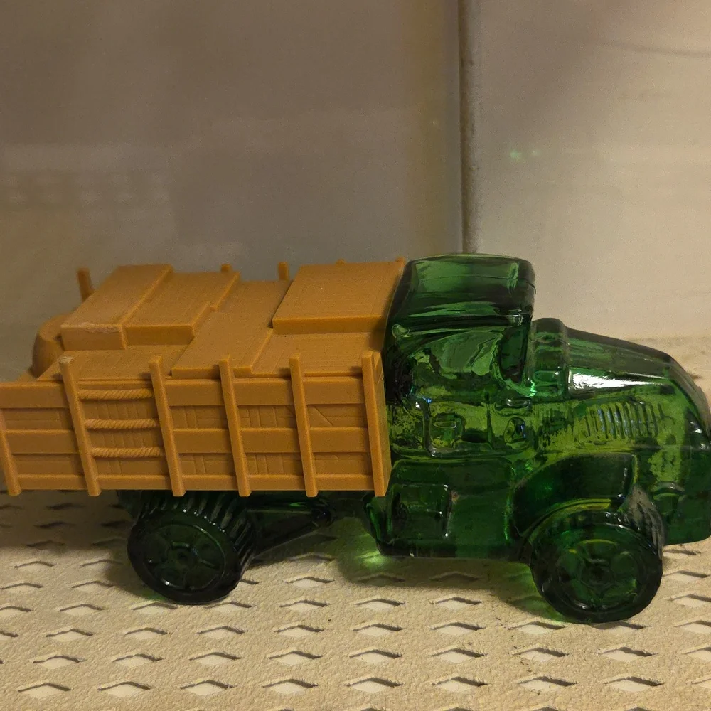 Vintage Avon Big Mack Oland After Shave Decanter Bottle Green Truck FULL 6 oz.