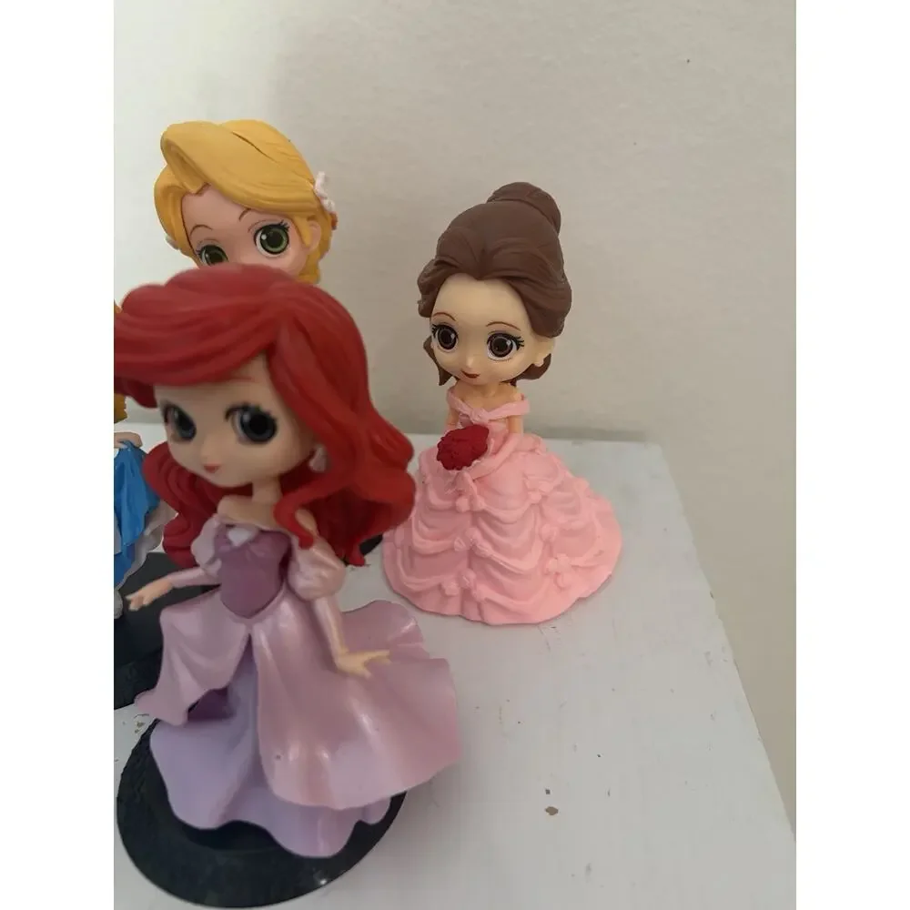 Unbranded lot disney