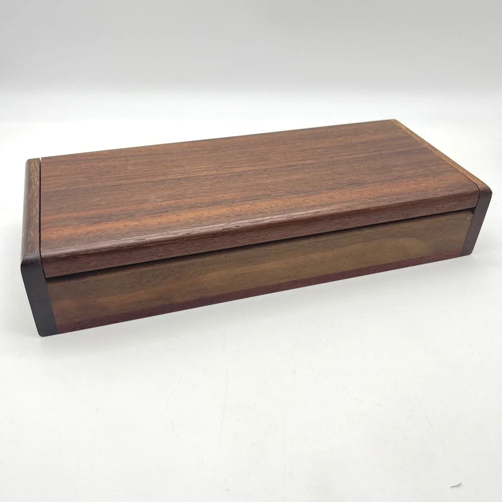 N/A handcrafted wooden