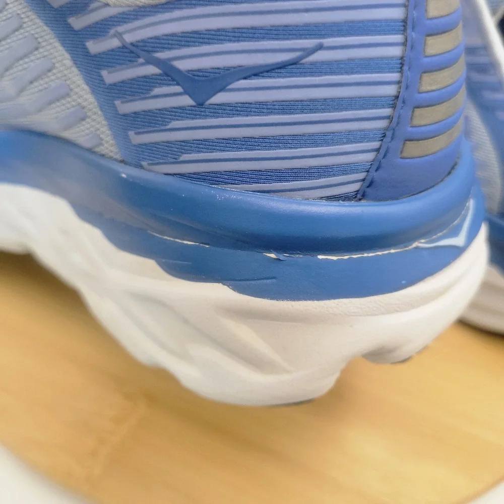 Hoka One One hoka one