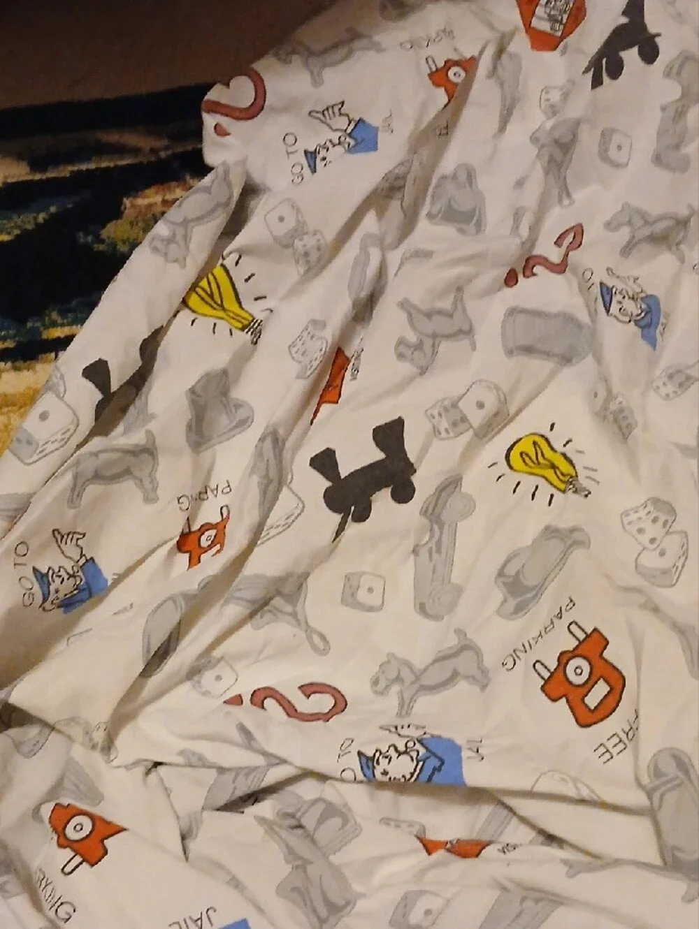 N/A white bedding