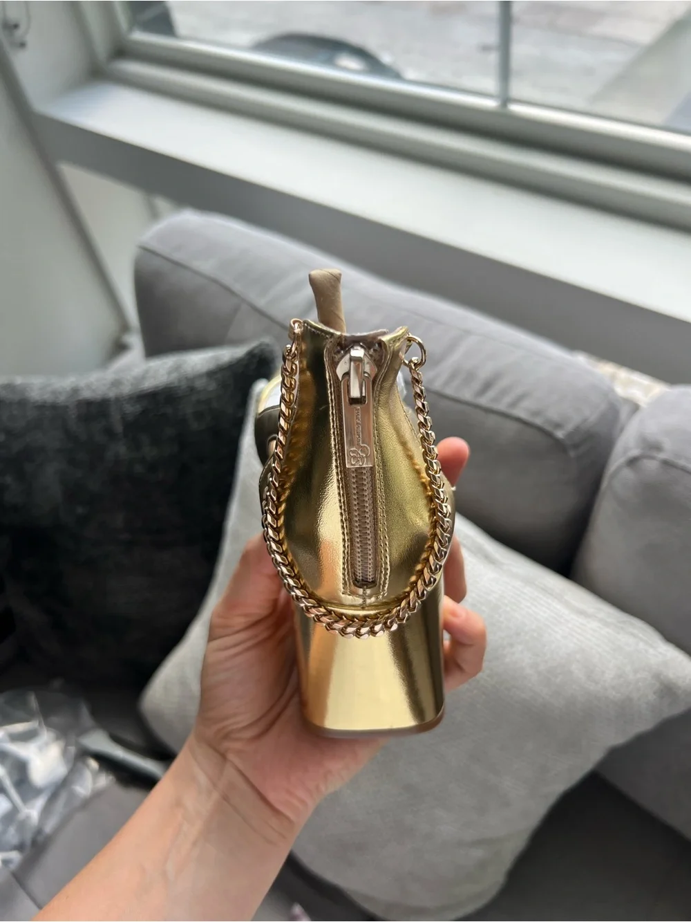 Jessica Simpson shiny gold