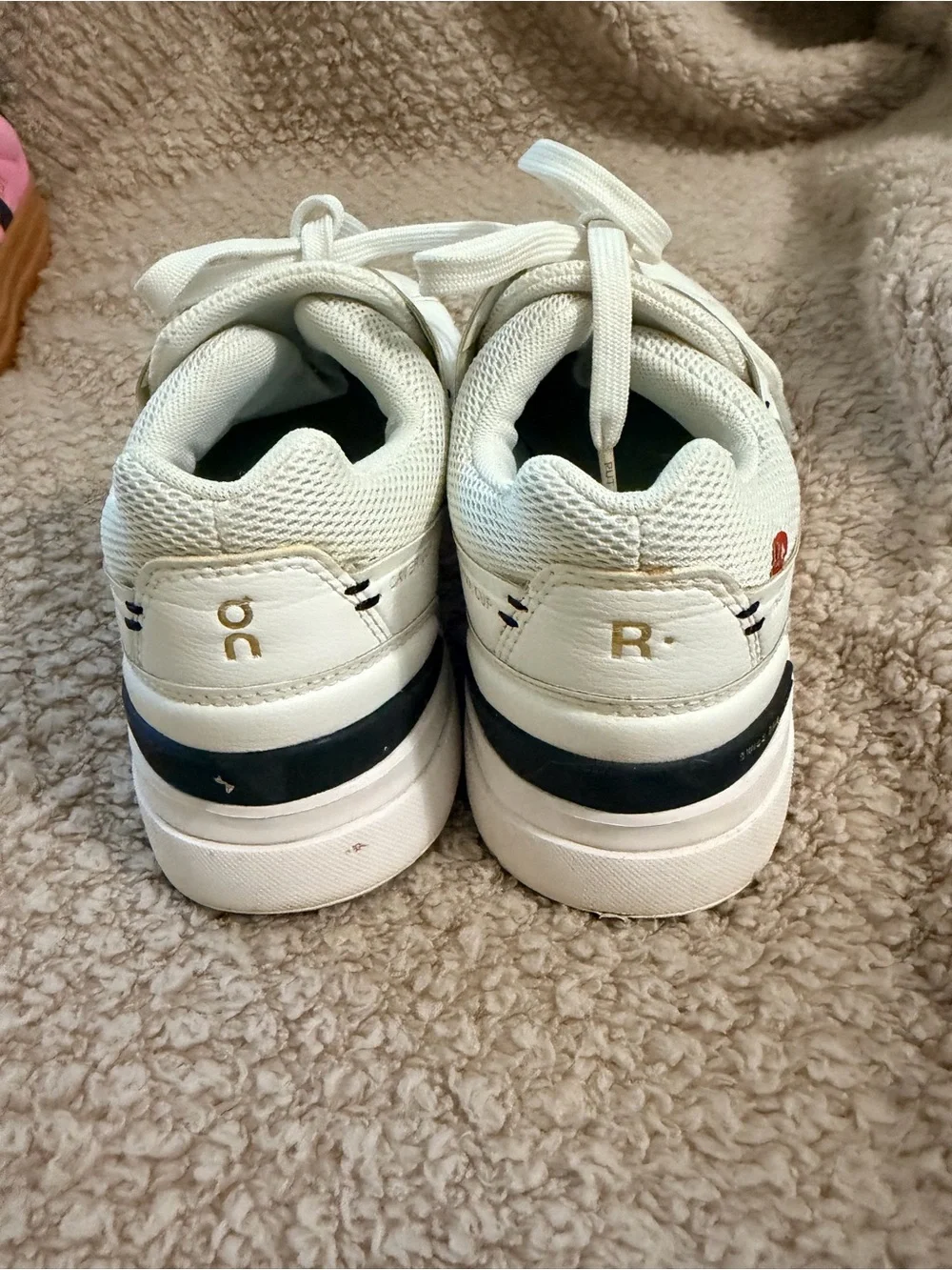 On Running women’s roger