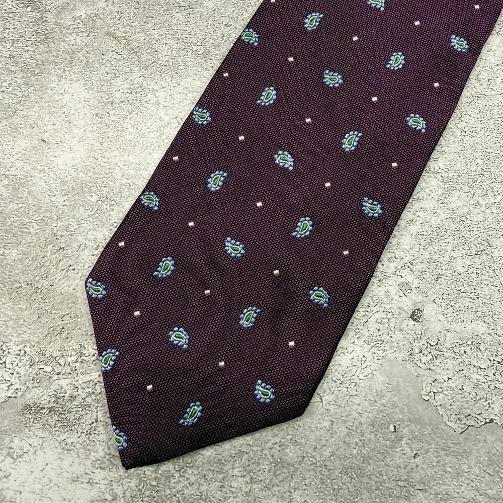 Brooks Brothers Silk‎ Tie Mens One Size Purple Paisley Made In USA Necktie