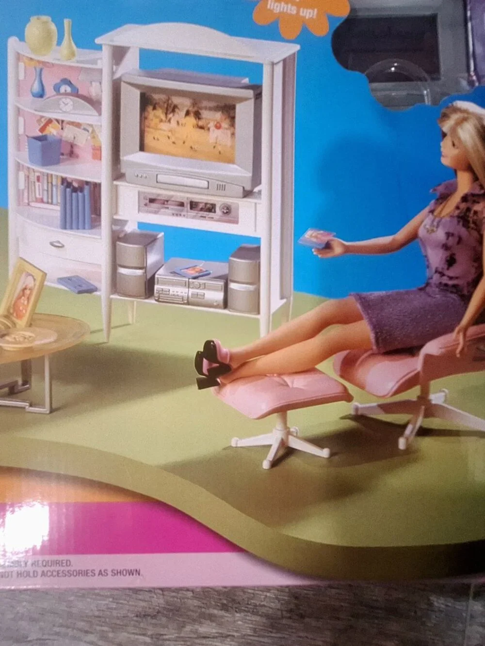 Vintage 1999 Barbie Light-Up Family Room Playset