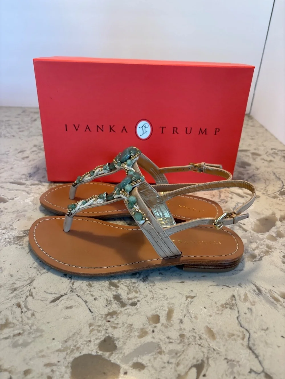 Women’s Ivanka Trump Pauline Embellished Leather Thong Flat Sandals 7.5 M