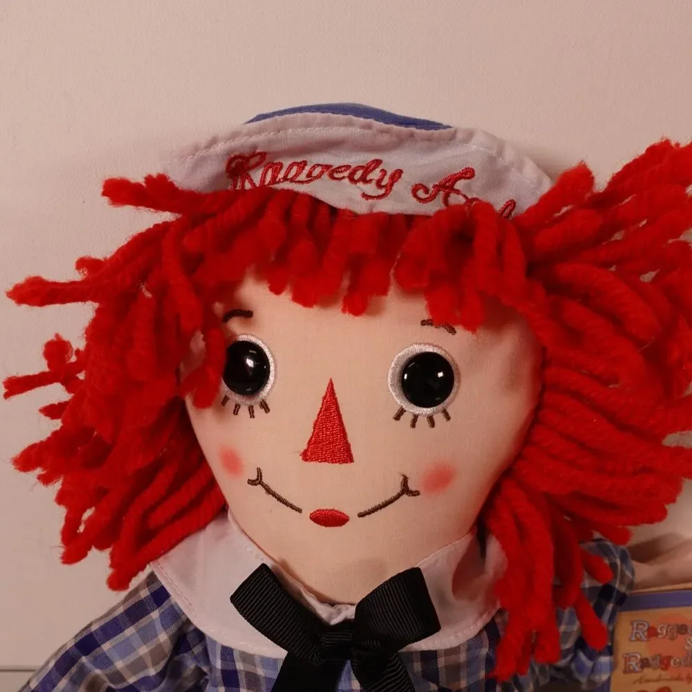 Hasbro raggedy andy