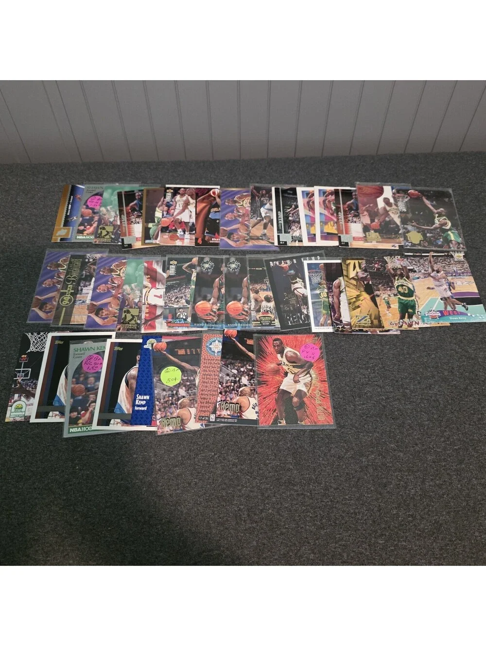 Shawn Kemp 39 Card Lot Collection Rookies, 90s, Base, Inserts