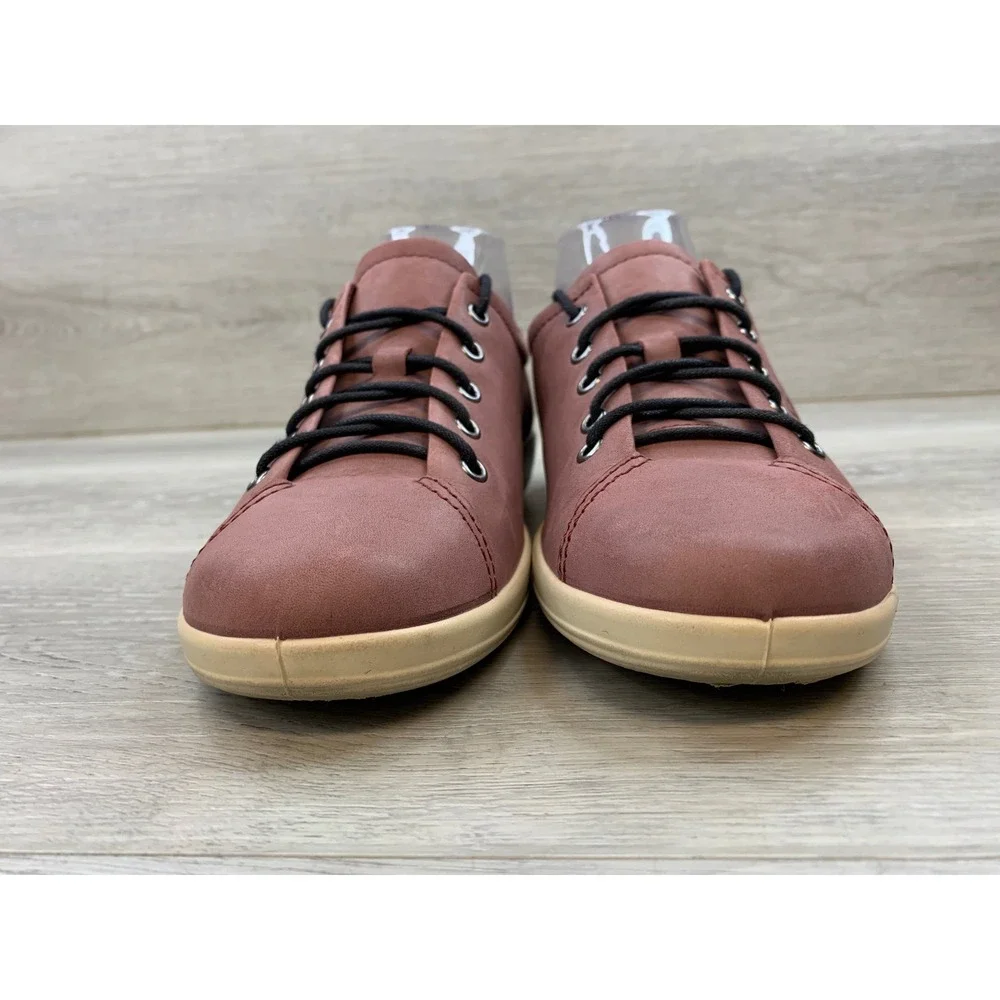 Ecco soft sneakers