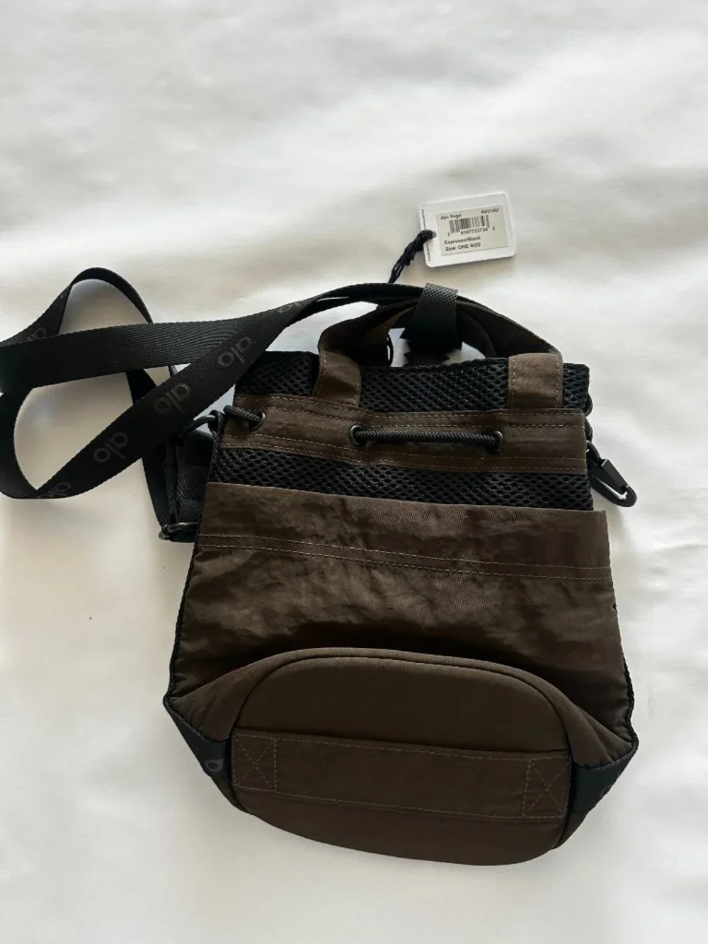 ALO Yoga new tags