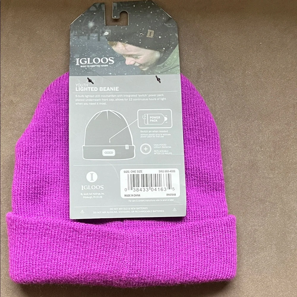 Igloo purple beanie